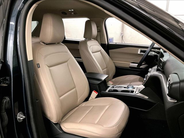 2023 Ford Explorer XLT Blue at Grove City Ford