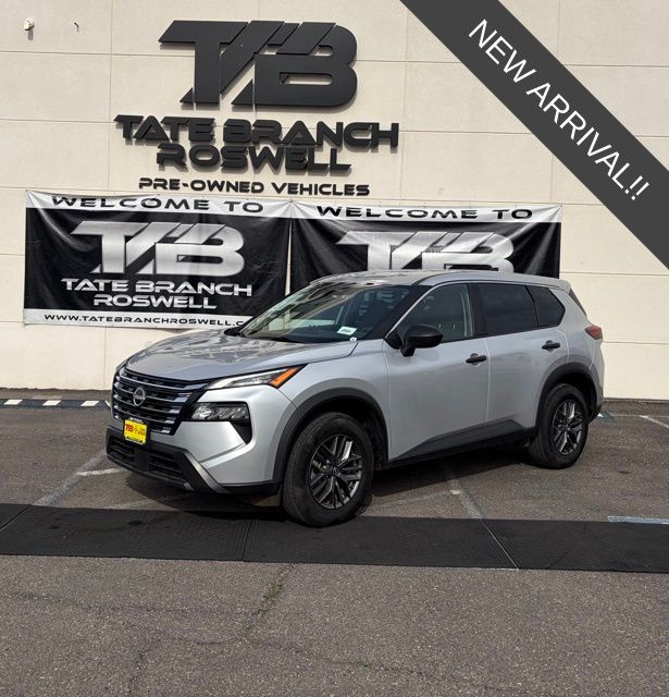 Brilliant Silver Metallic 2024 Nissan Rogue S FWD SUV / Crossover Front-Wheel Drive Continuously Variable Transmission
