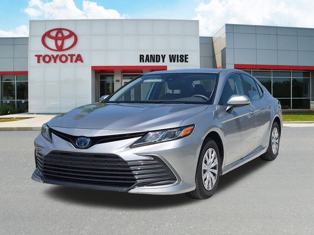 2022 Toyota Camry Hybrid - Image 1