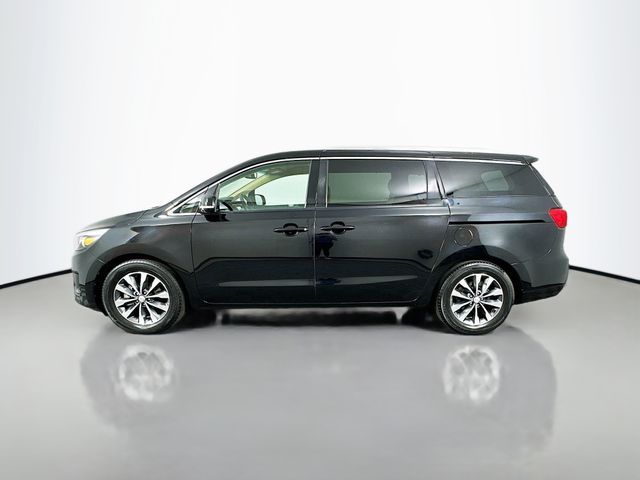 2016 Kia Sedona SX 8