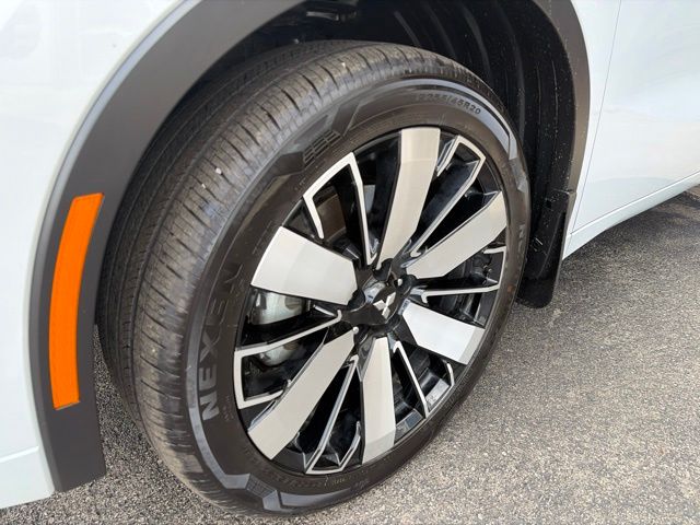 2026 Mitsubishi Outlander SEL  at Auto Express Mitsubishi