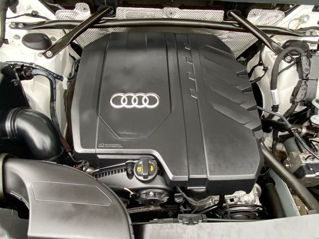 2023 Audi Q5 45 S line Premium Plus 30