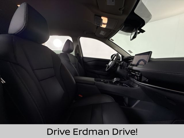 Used 2025 Nissan Rogue SUV