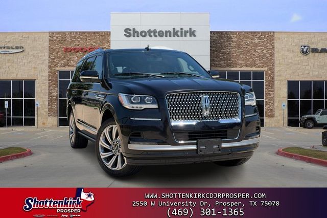 2023 Lincoln Navigator Reserve 4WD's photo