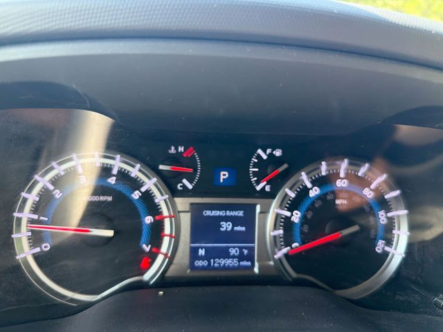 Used 2018 Red Toyota SR5 image 17