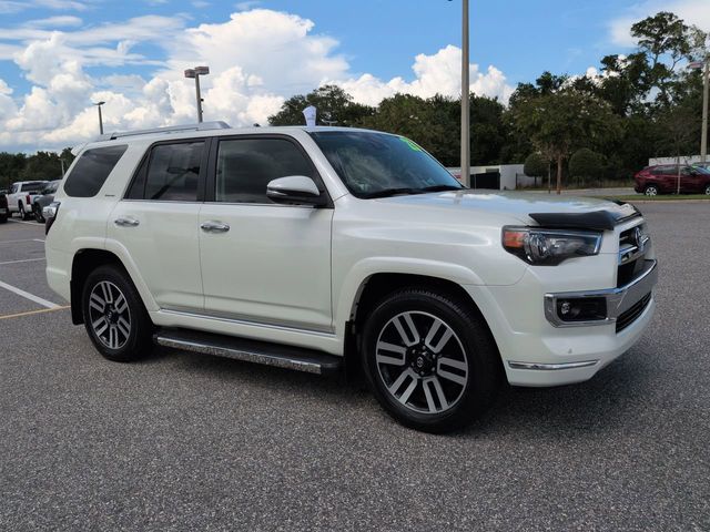 White (Blizzard Pearl) 2023 Toyota 4Runner Limited RWD SUV / Crossover 4X2 5-Speed Automatic