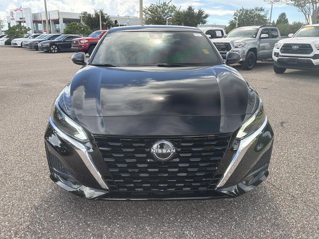 Used 2025 Nissan Altima Sedan
