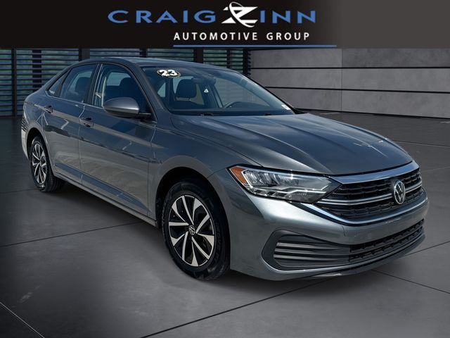 2023 Volkswagen Jetta - $17,998