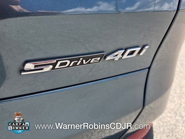 Used 2025 Blue BMW sDrive40i image 12