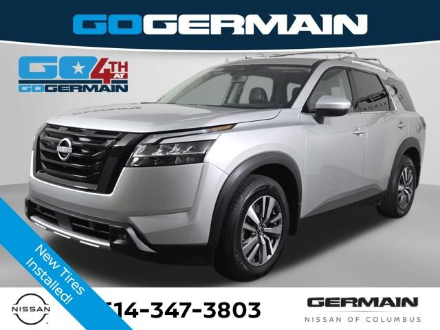 2024 Nissan Pathfinder SL
