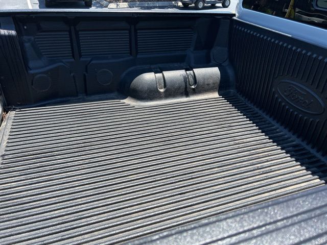 Used 2019 Silver Ford XLT image 10