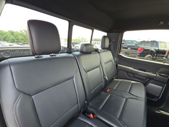 2024 Ford F-150 XLT:B02484