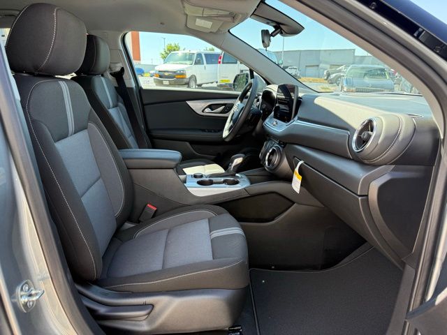 new 2026 Chevrolet Blazer car, priced at $38,995