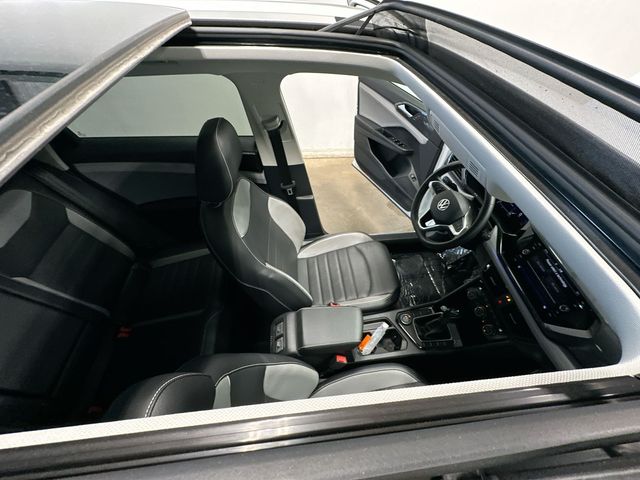 2023 Volkswagen Taos 1.5T SEL - 5