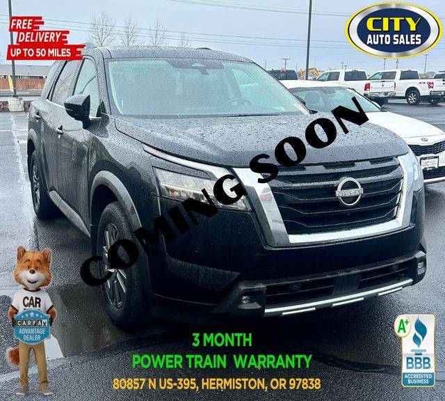 2022 Nissan Pathfinder SV 4WD