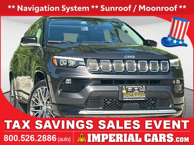 Gray (Granite Crystal Metallic Clearcoat) 2022 Jeep Compass SUV / Crossover Four-Wheel Drive 9-Speed Automatic
