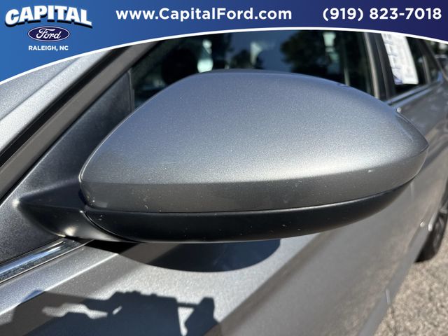 Used 2024 Blue Volkswagen 1.5T S image 12