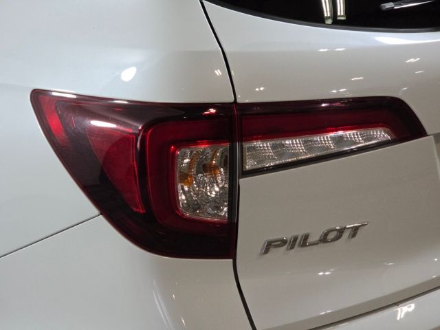 2022 Honda Pilot Sport photo 11
