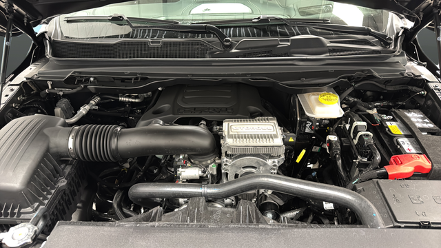 New 2026 Granite Crystal Metallic Clearcoat Ram Laramie image 28