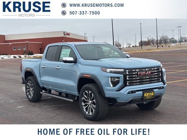 2026 GMC Canyon Denali's photo