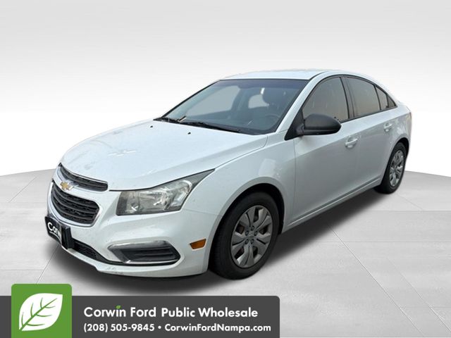Summit White 2016 Chevrolet Cruze Sedan Front-Wheel Drive 6-Speed Automatic Overdrive