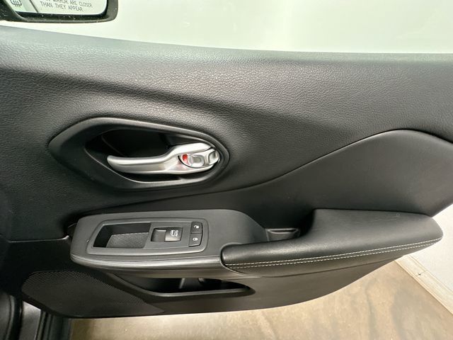 2015 Jeep Cherokee Limited Gray at South Hills CDJR