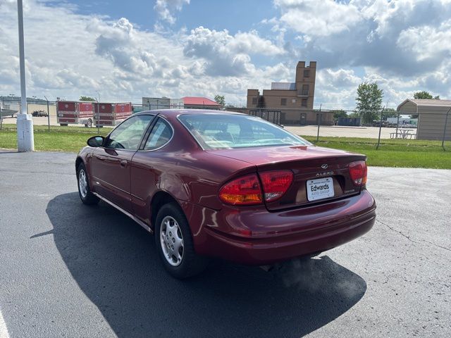 2001 Oldsmobile Alero GL photo