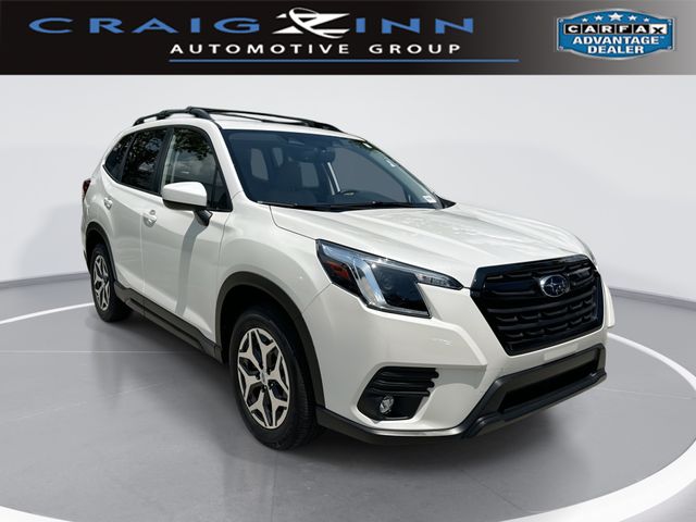 Crystal White Pearl 2024 Subaru Forester Premium Crossover AWD SUV / Crossover All-Wheel Drive Continuously Variable Transmission