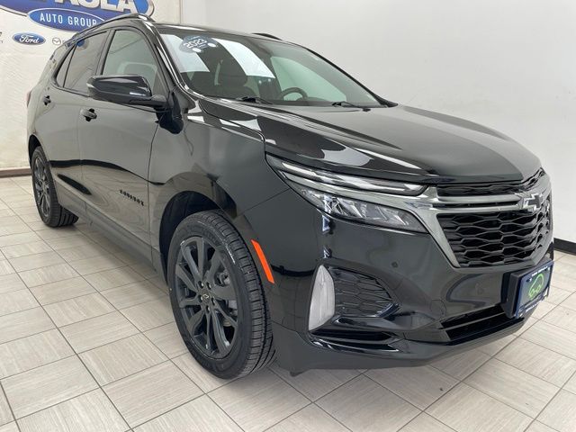 Black Metallic 2023 Chevrolet Equinox SUV / Crossover Four-Wheel Drive 6-Speed Automatic Overdrive