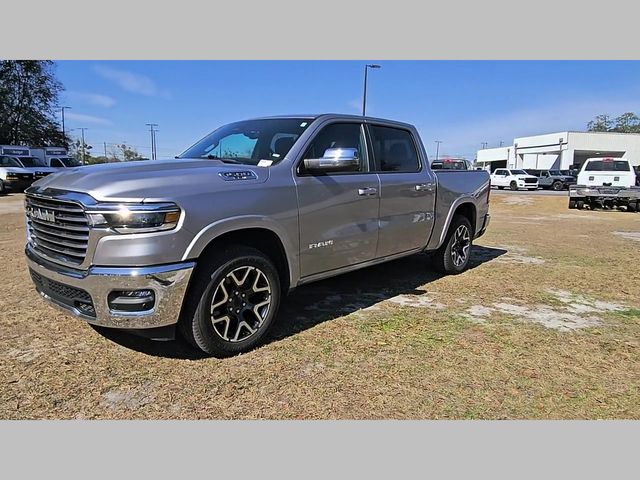 2025 Ram 1500 Laramie Crew Cab 4x4 5'7" Box