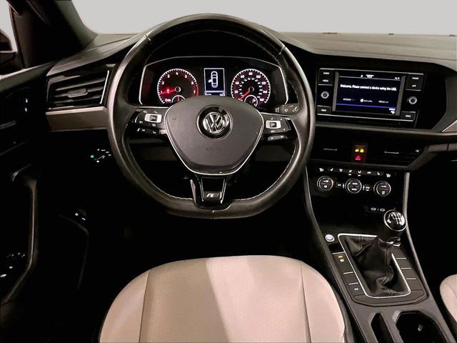 2021 Volkswagen Jetta R-Line - 4