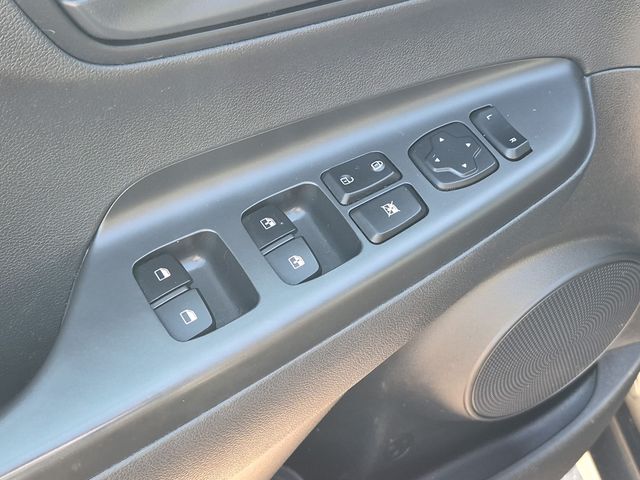 2019 Hyundai Kona - Image 15
