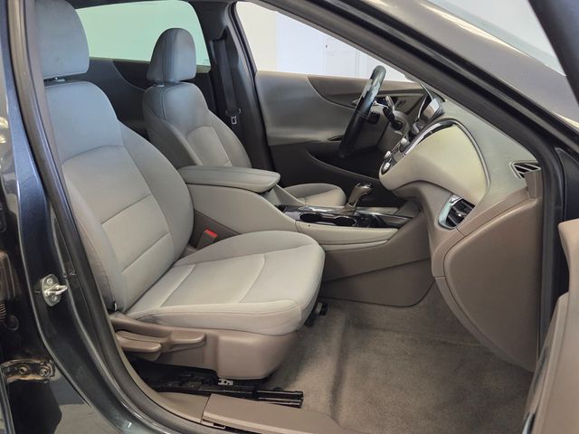 Used 2016 Gray Chevrolet LT image 17