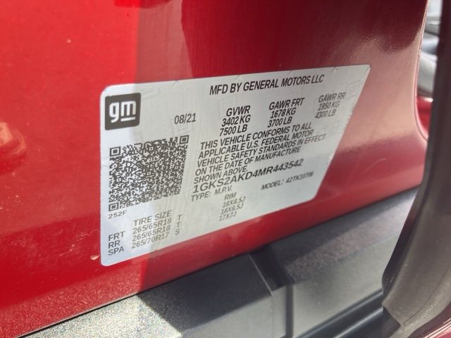 2021 GMC Yukon SLE photo