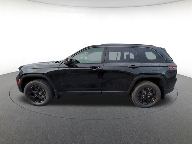 new 2026 Jeep Grand Cherokee car, priced at $48,290