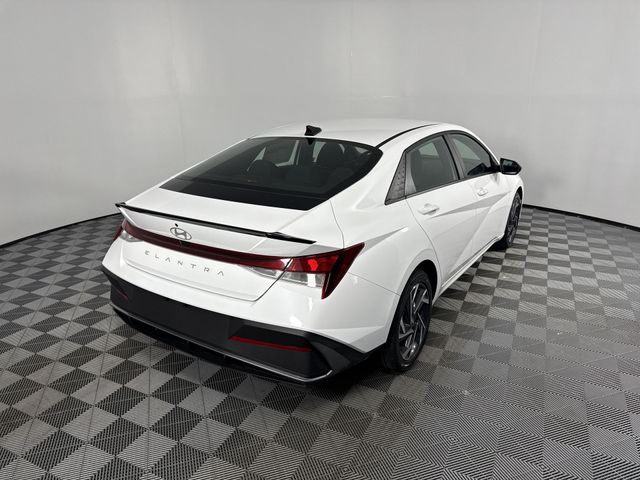 New 2025 Hyundai Elantra For Sale in Indianapolis, IN