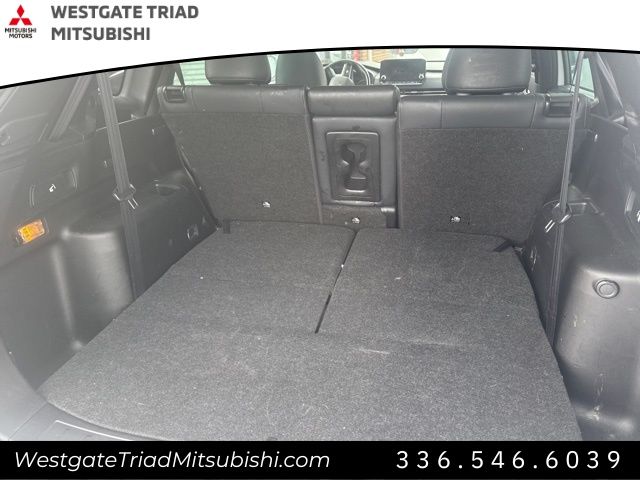 MitsubishiOutlander13