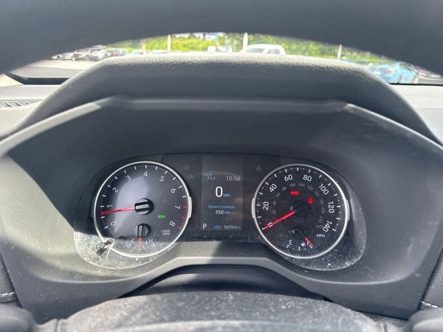 2019 Toyota RAV4 XLE - Photo 13