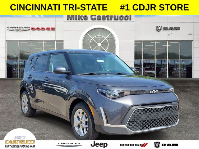 2024 Kia Soul Gris (Gravity Gray) SUV/Crossover Tracción delantera Transmisión variable continua