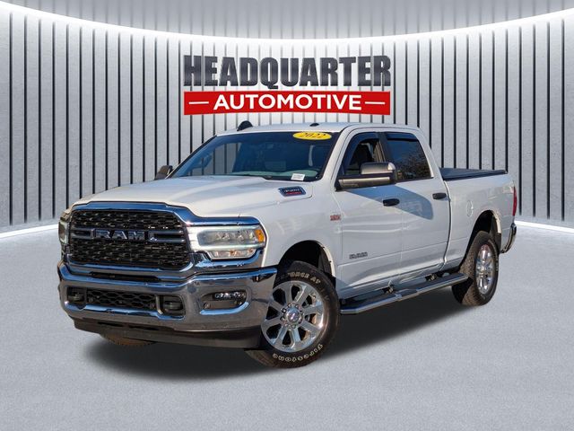 Bright White Clearcoat 2022 RAM 3500 Big Horn Crew Cab RWD Pickup Truck 4X2 8-Speed Automatic