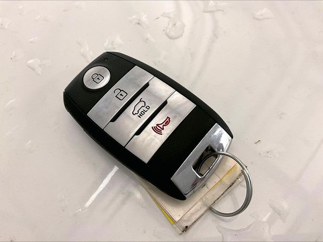 2020 Kia Sorento EX White at Bob Ruth Ford