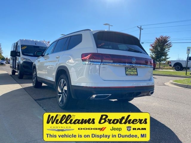 2024 Volkswagen Atlas 2.0T SE w/Technology - Aurora Red Metallic exterior view 7