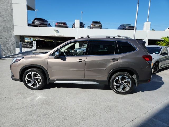 2022 Subaru Forester Touring 18