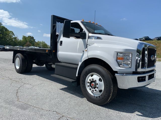 2025 Ford F-650SD Base 7