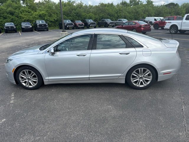 Used 2014 Ingot Silver Metallic Lincoln Base image 10