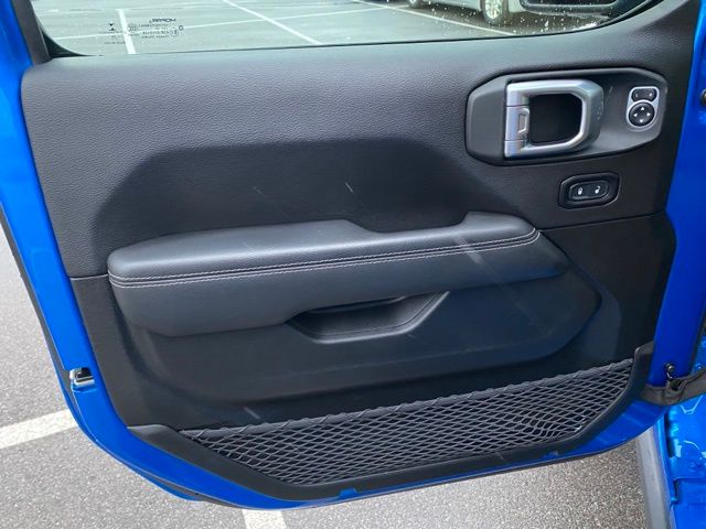 used 2020 Jeep Gladiator car, priced at $34,363