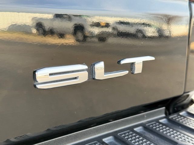 used 2022 GMC Sierra 1500 car, priced at $44,388