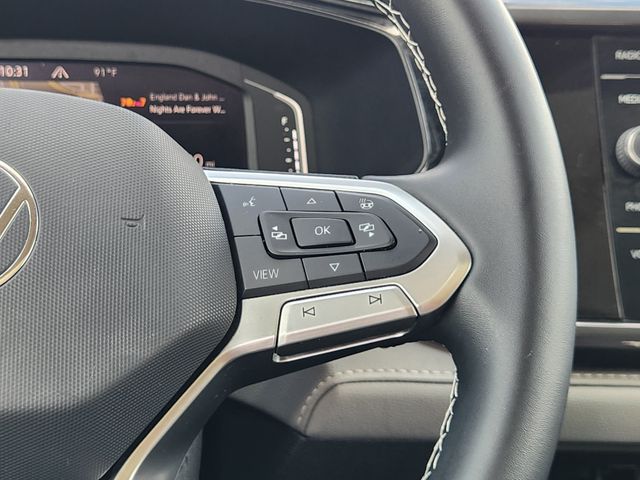 2022 Volkswagen Taos 1.5T SEL  at DeMontrond Auto Country