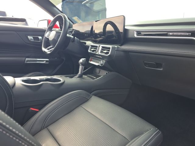 2024 Ford Mustang EcoBoost Premium:B02185