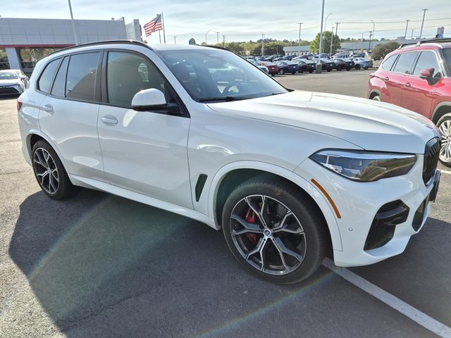 2022 BMW X5 M50i xDrive AWD